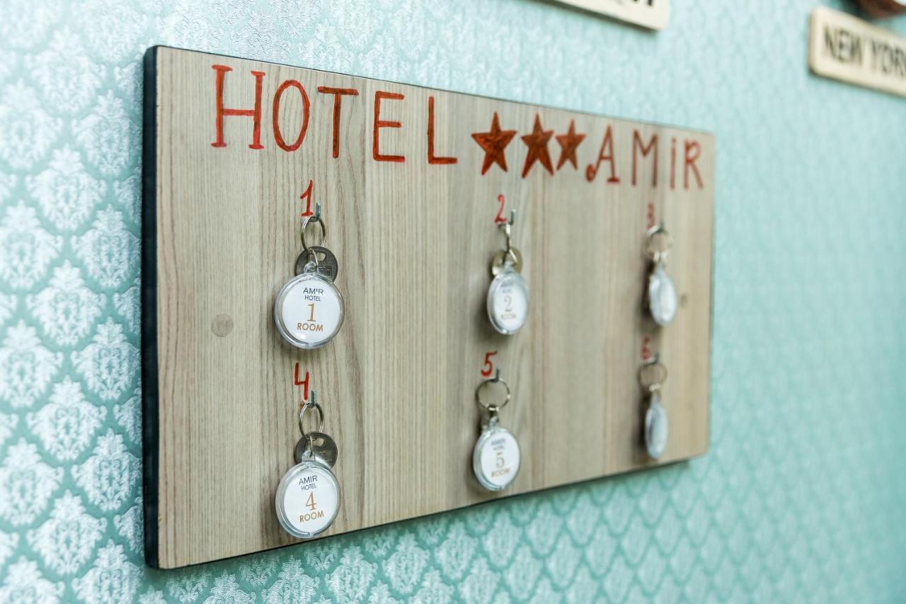 George Hotel Tbilisi Buitenkant foto