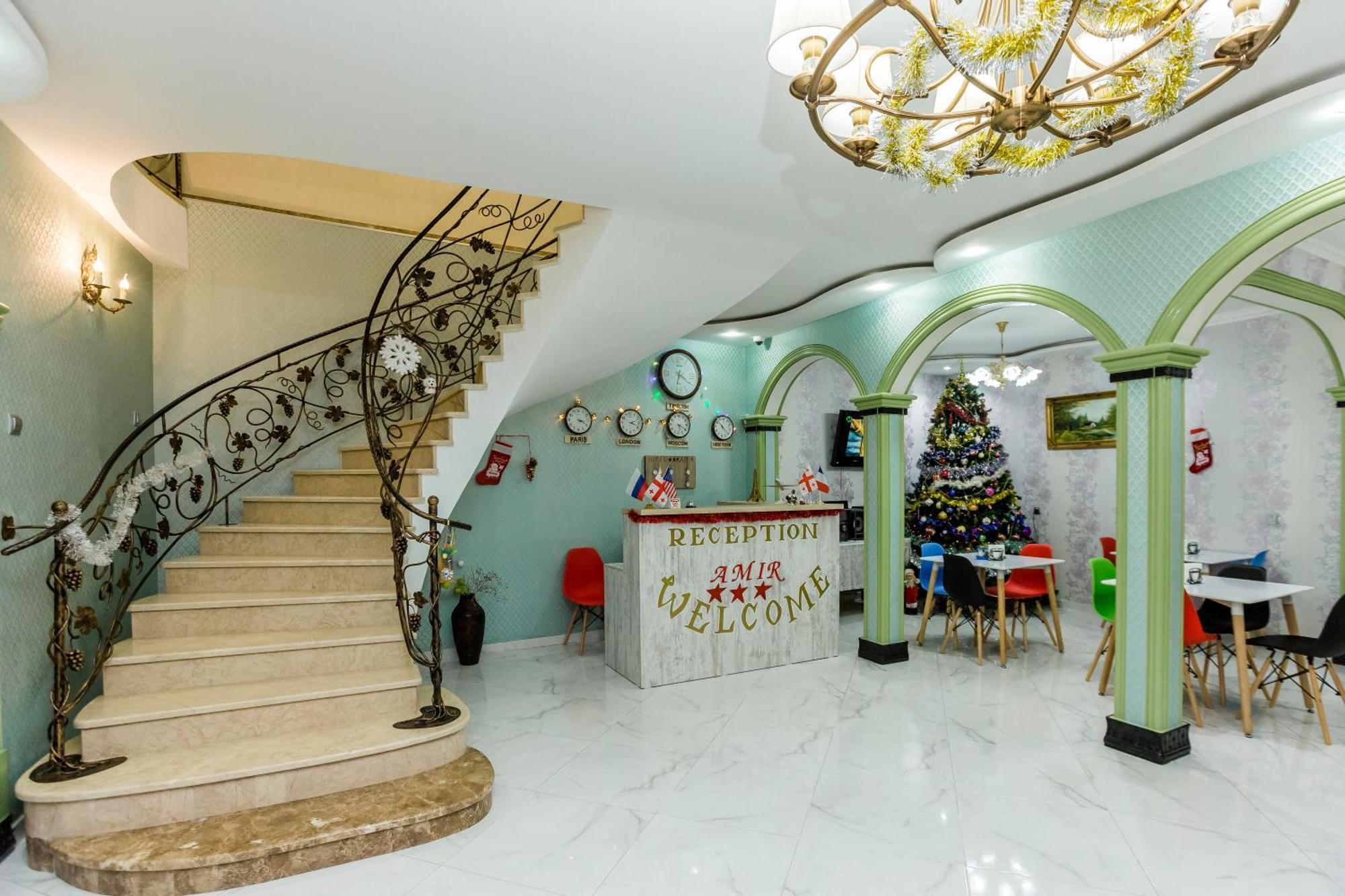George Hotel Tbilisi Buitenkant foto